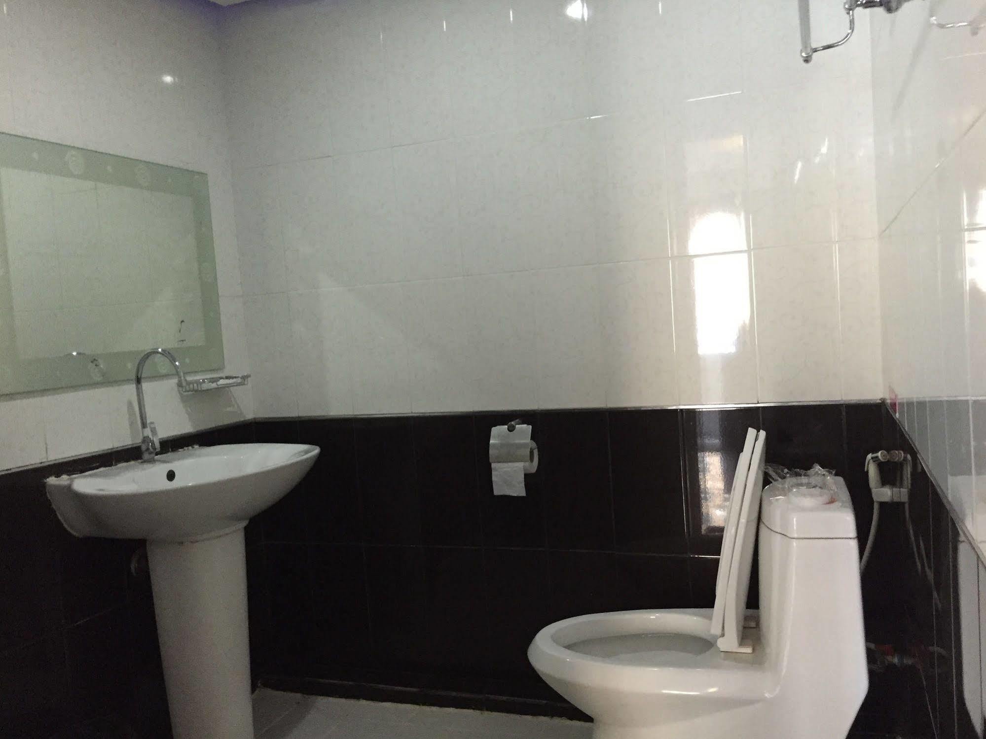 Royal Bombay Suites Джомтьен Экстерьер фото